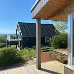 度假居 Modern Summer House Overlooking The Water 福堡