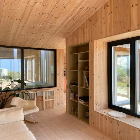 Modern Summer House Overlooking The Water