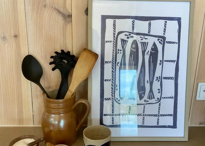 Modern Summer House Overlooking The Water בית נופש פאבורג