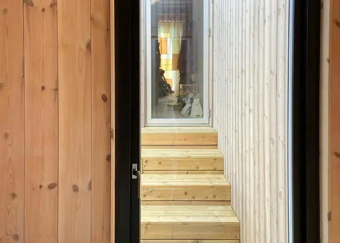 Σπίτι διακοπών Modern Summer House Overlooking The Water *